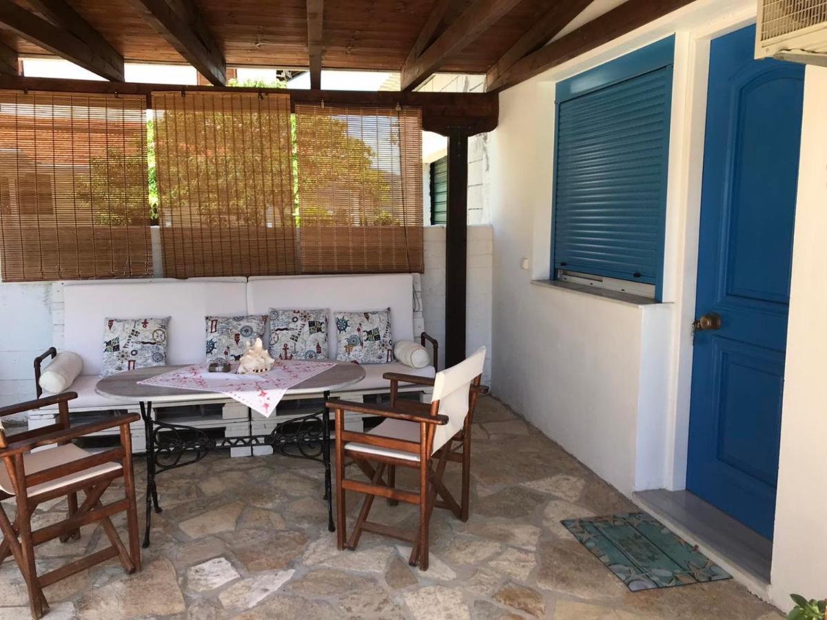 Casa Di Giorgio Lägenhet Nikiana Exteriör bild